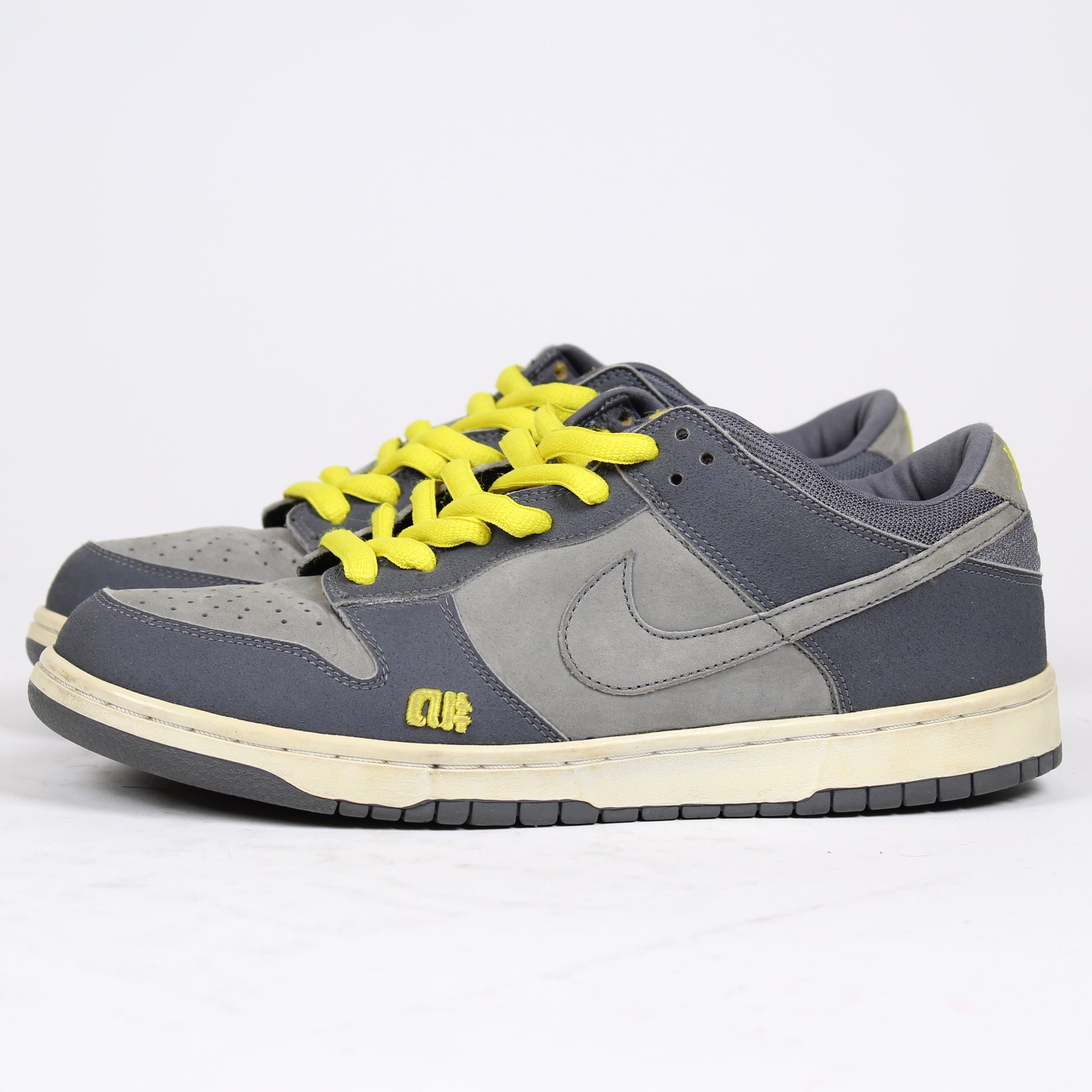 nike dunk low pro b alphanumeric