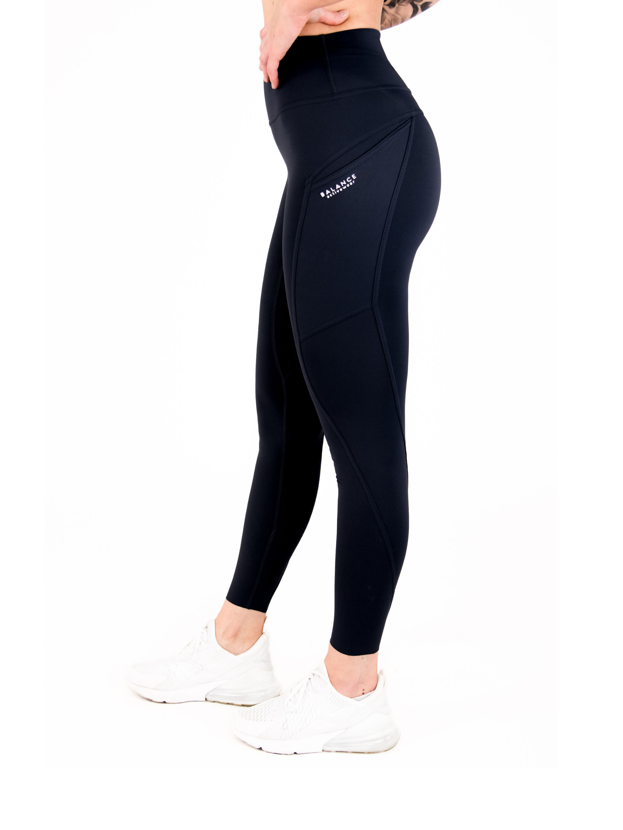 UKAY: Time And Tru Leggings XL, Women's Fashion, Activewear on