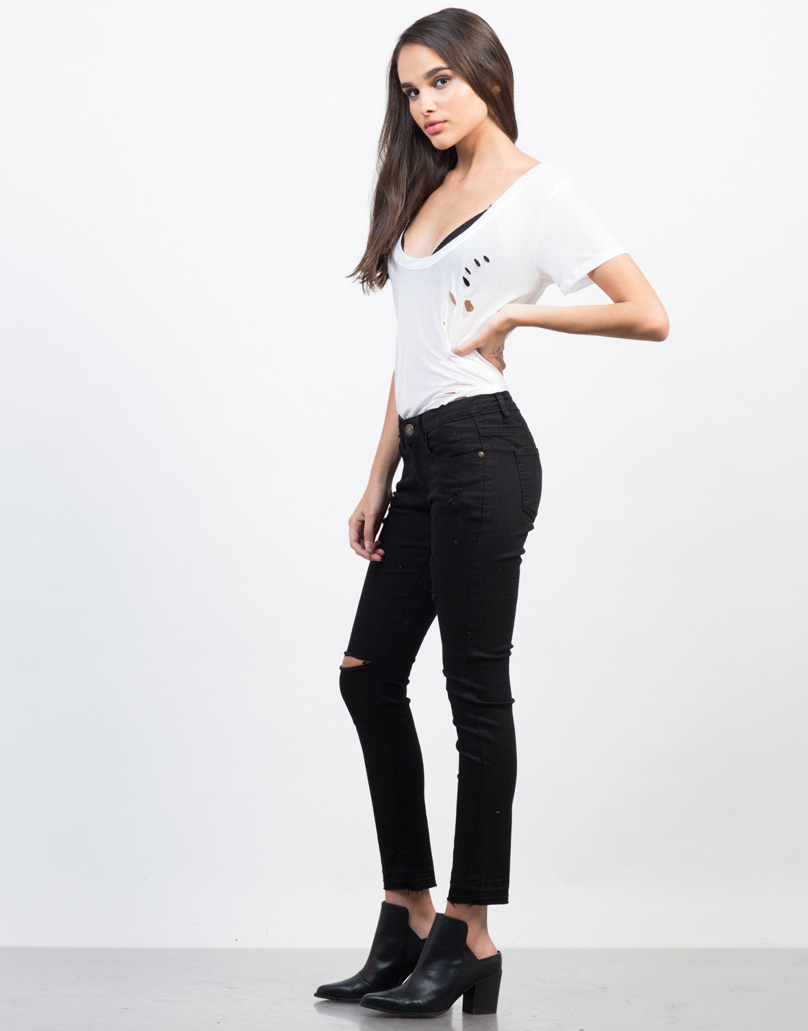 Release Those Hemlines Skinny Jeans - Black Ripped Knee Jeans – 2020AVE