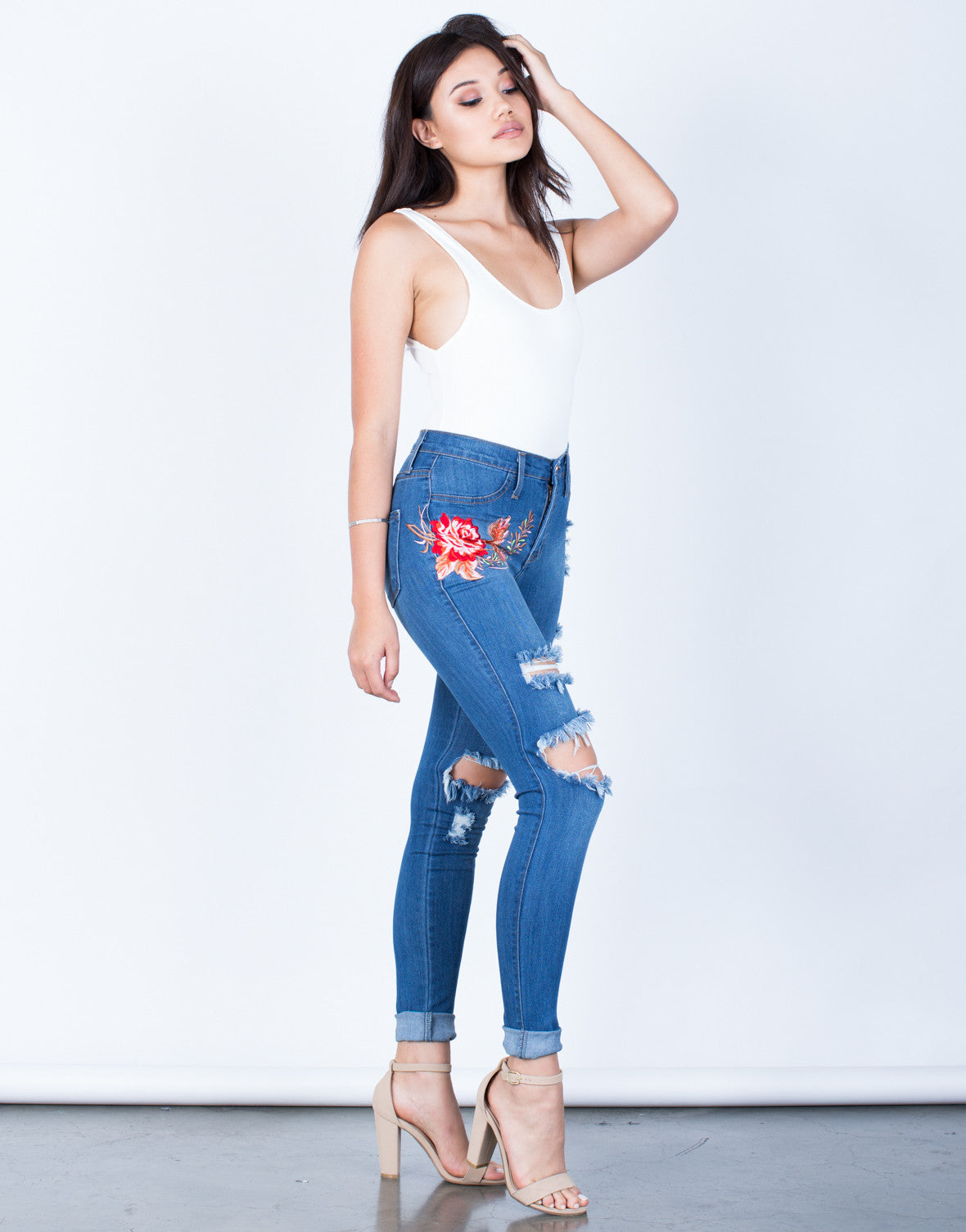 Rose Embroidered Jeans Floral Embroidered Jeans Blue Denim Jeans 2020ave - roblox rose embroidered jeans