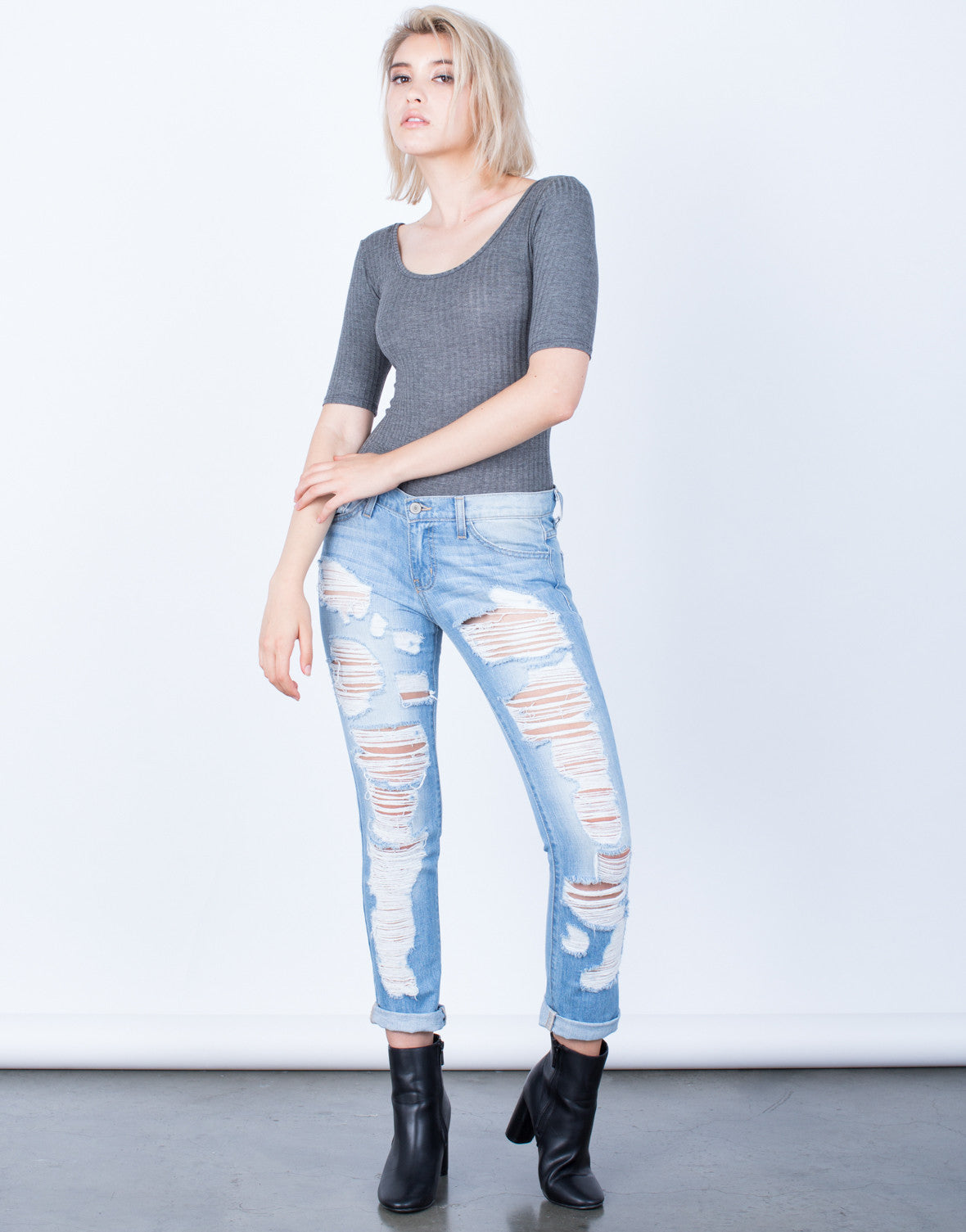 Super Destroyed Boyfriend Jeans  Light Blue Destroyed 