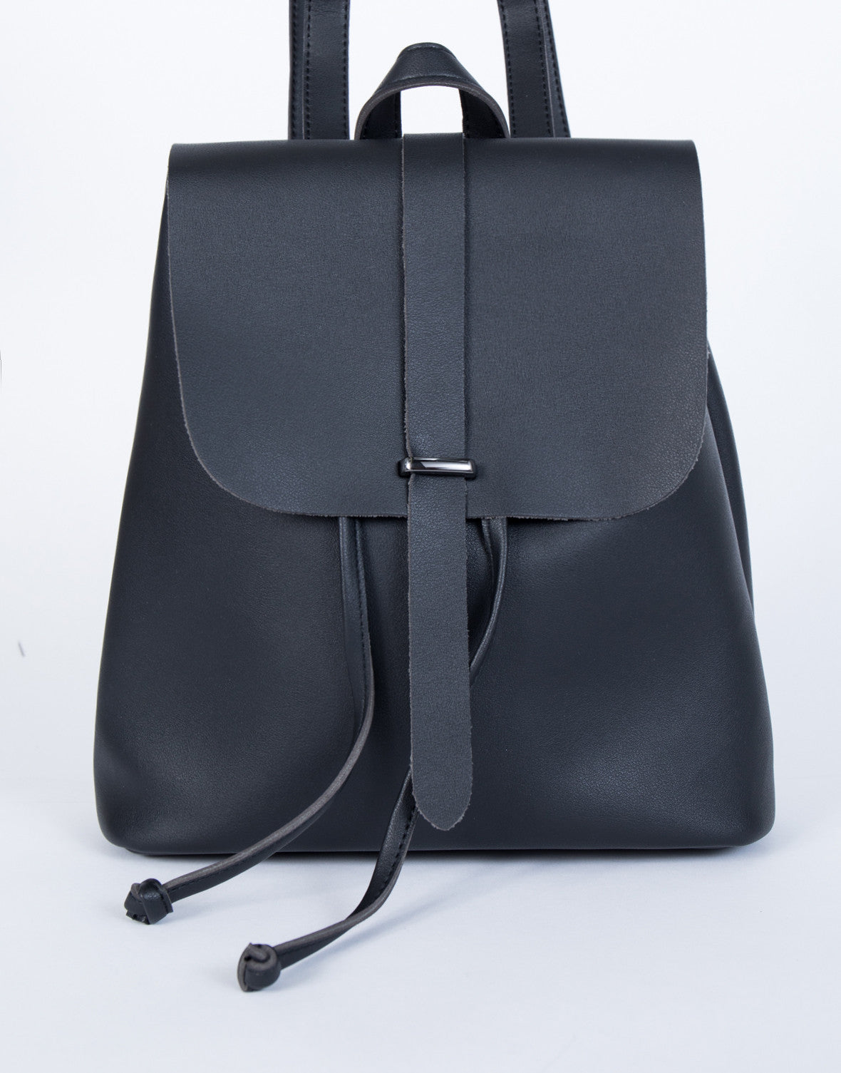 minimal backpack