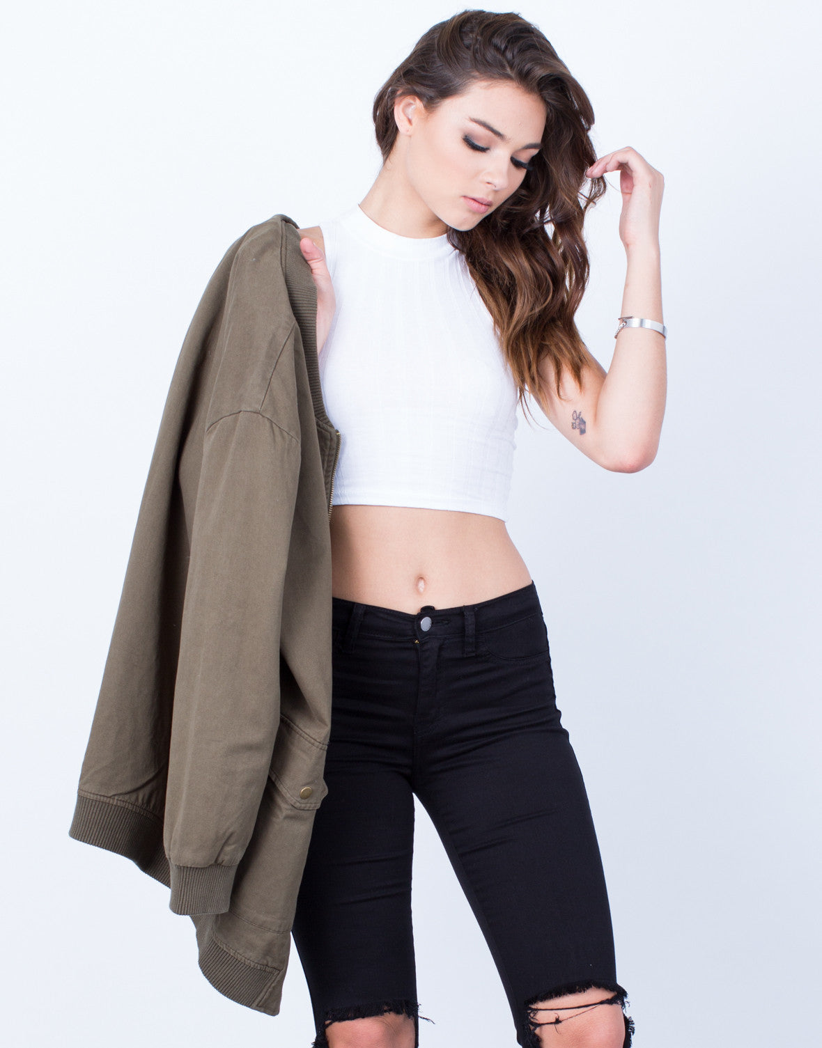 Download To the Neck Cropped Tank - Mock Neck Crop Top - Ribbed ...