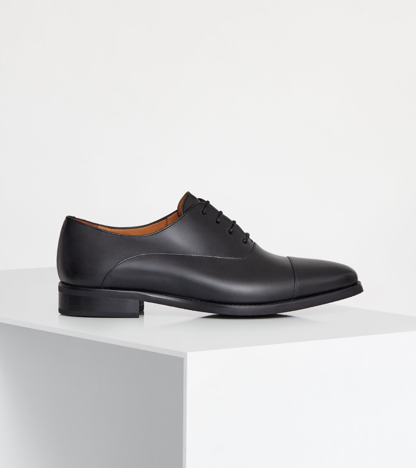 rubber sole oxford