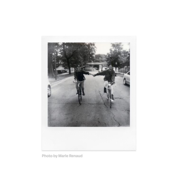 Polaroid i-Type Film - B&W – Heartworm Press