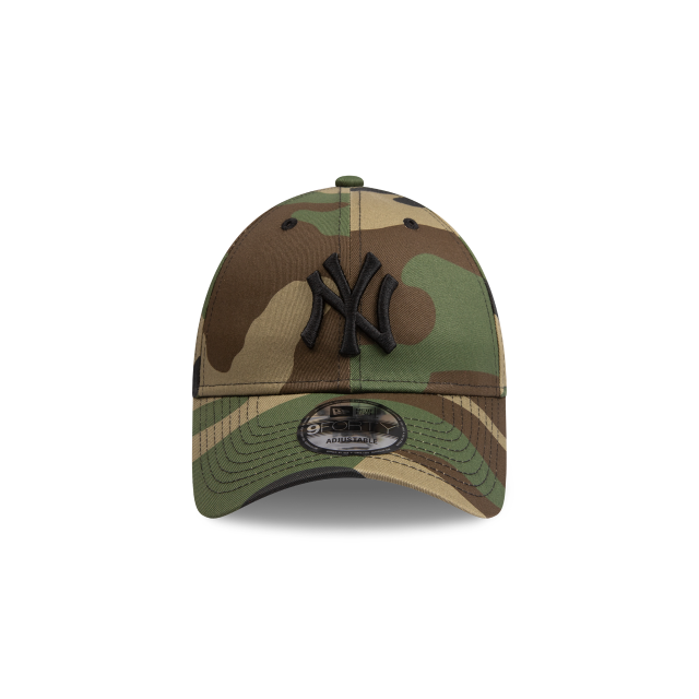 T-Shirt New Era Geometric Camo MLB New York Yankees - New Olive/New Olive -  men´s 