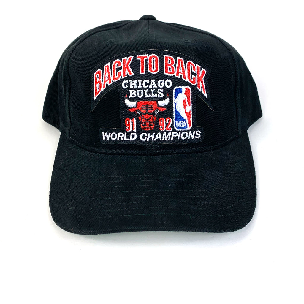 mitchell and ness bulls championship snapback