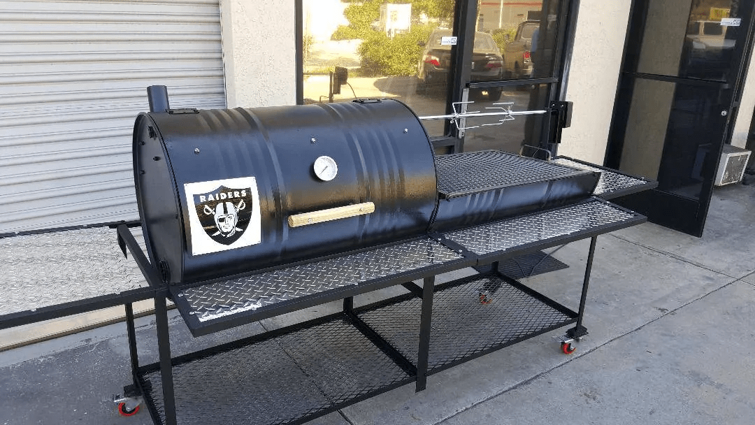 Moss Vertical Single Barrel Smoker – with Lower Firebox