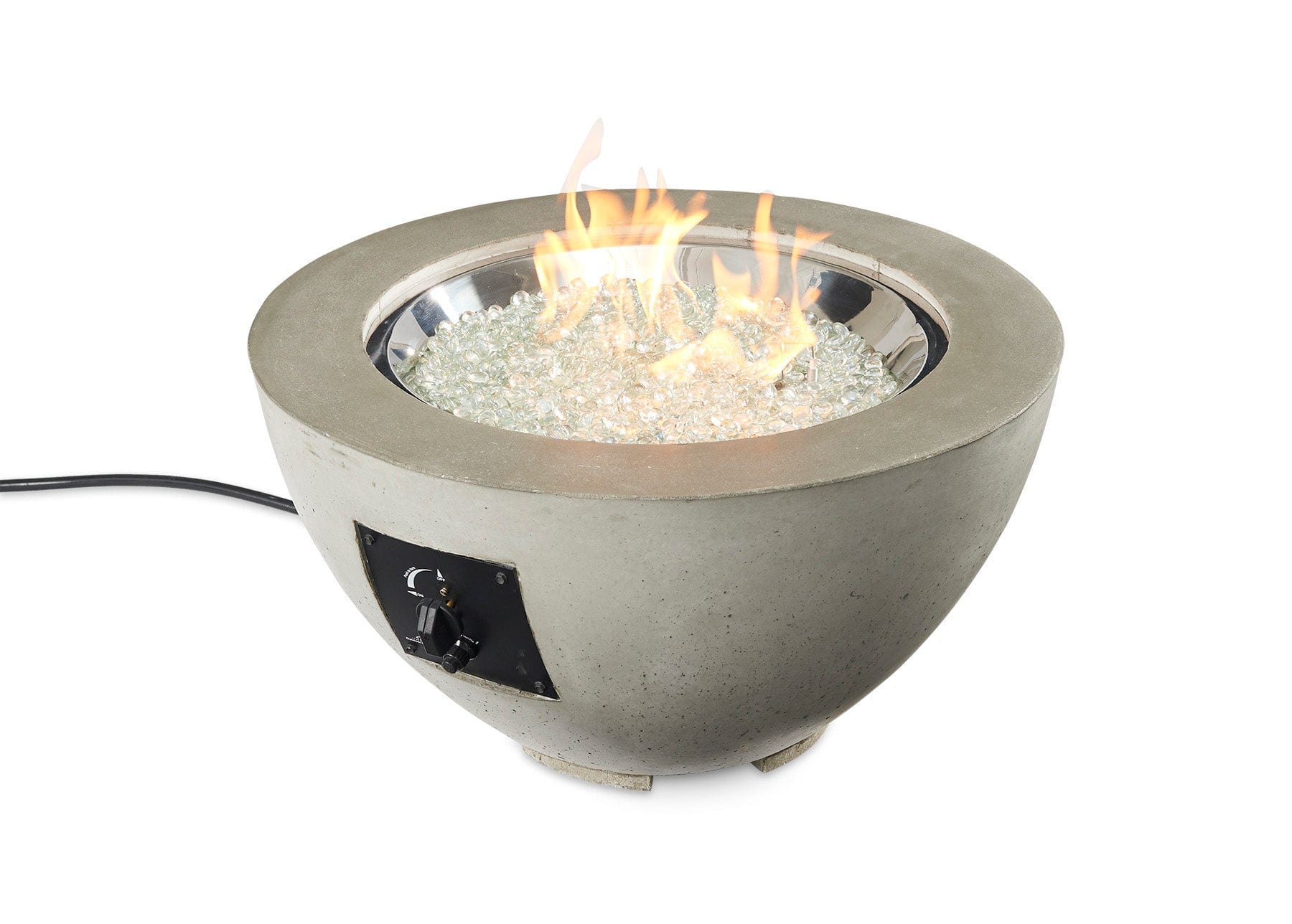 https://cdn.shopify.com/s/files/1/0223/8188/7560/products/the-outdoor-great-room-fire-features-the-outdoor-greatroom-cove-29-round-gas-fire-pit-bowl-cv-20-36875915919601_2000x.jpg?v=1646971990