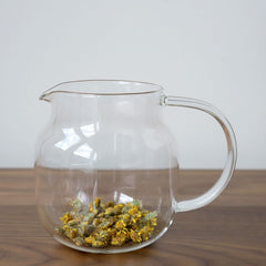 chrysanthemum tea in pot
