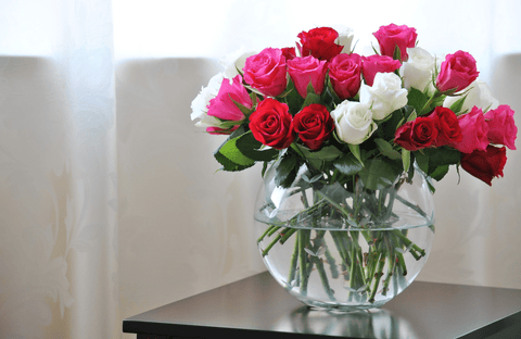 bowl vase for rose bouquet