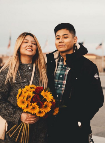 sunflower and rose bouquet for valentine's day