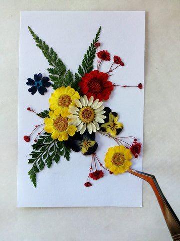 Mixed Media Background Methods for Pressed Flower Art | Pressed-flowers
