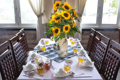 sunflower table decor