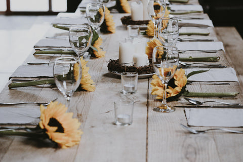 sunflower table setting decor