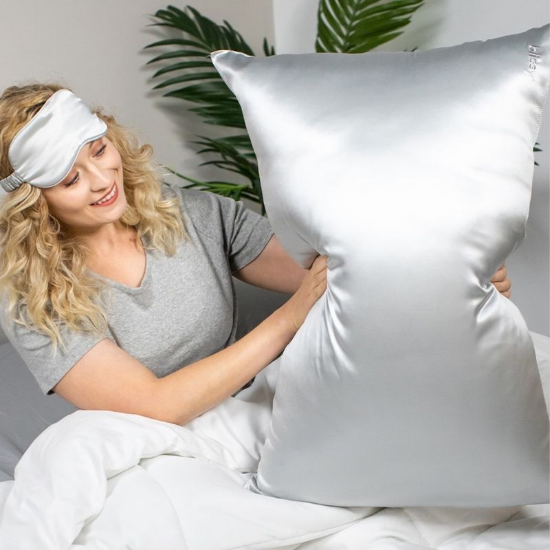 silver silk pillowcase with zipper