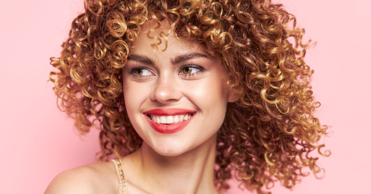 15 Short Curly Hair For Round Faces  Curly