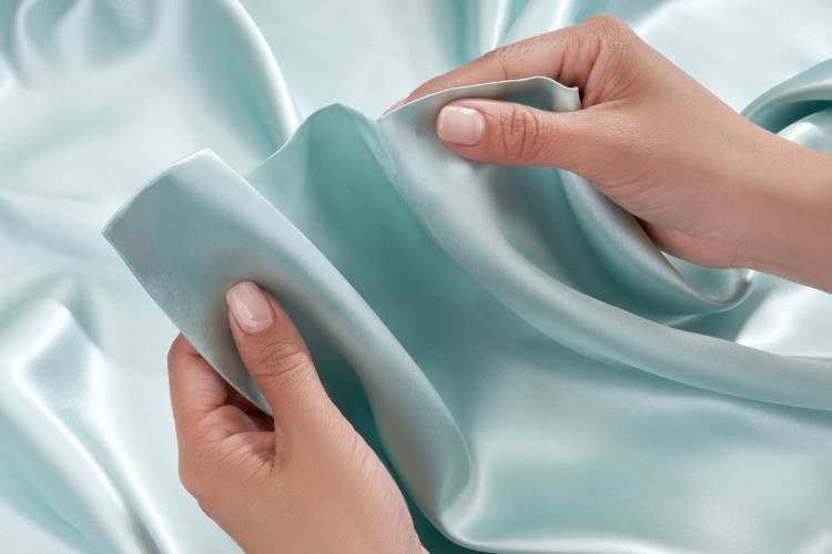 crisp feel of cooling sheets