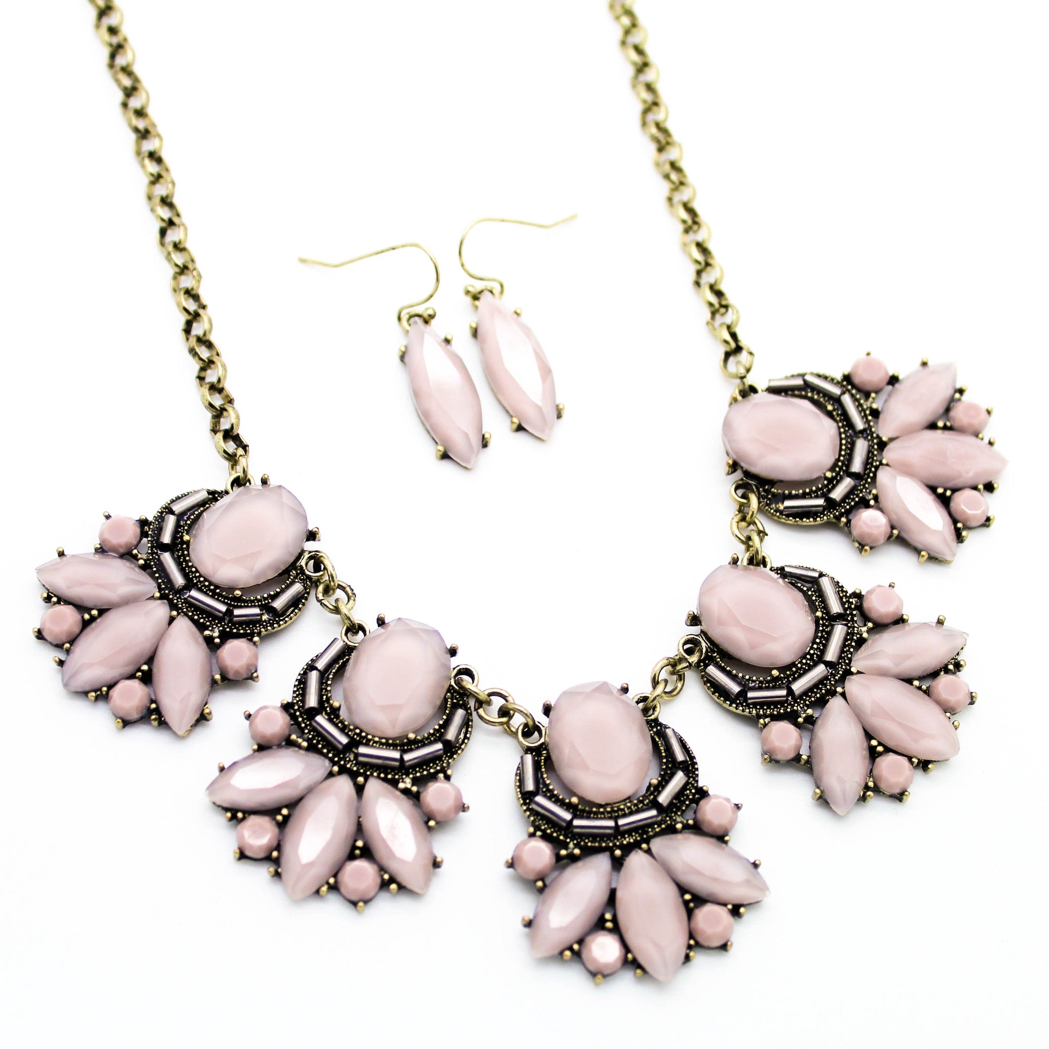 Sweet blush statement necklace