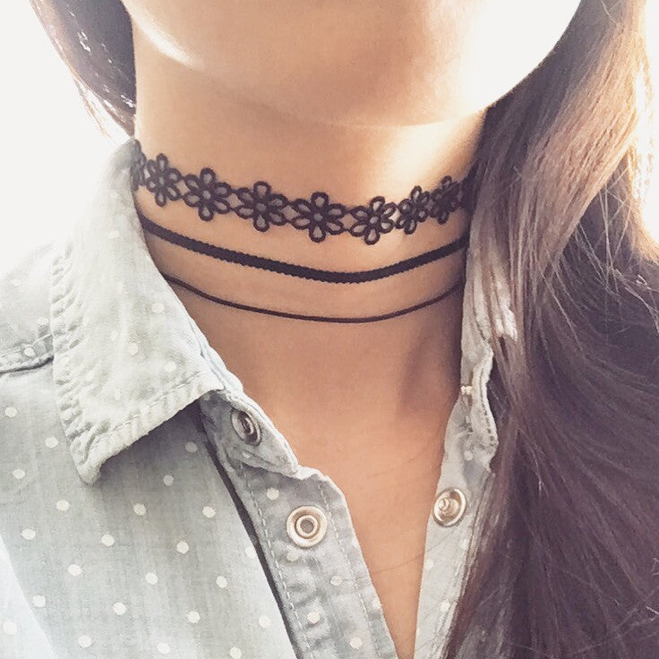 flower choker