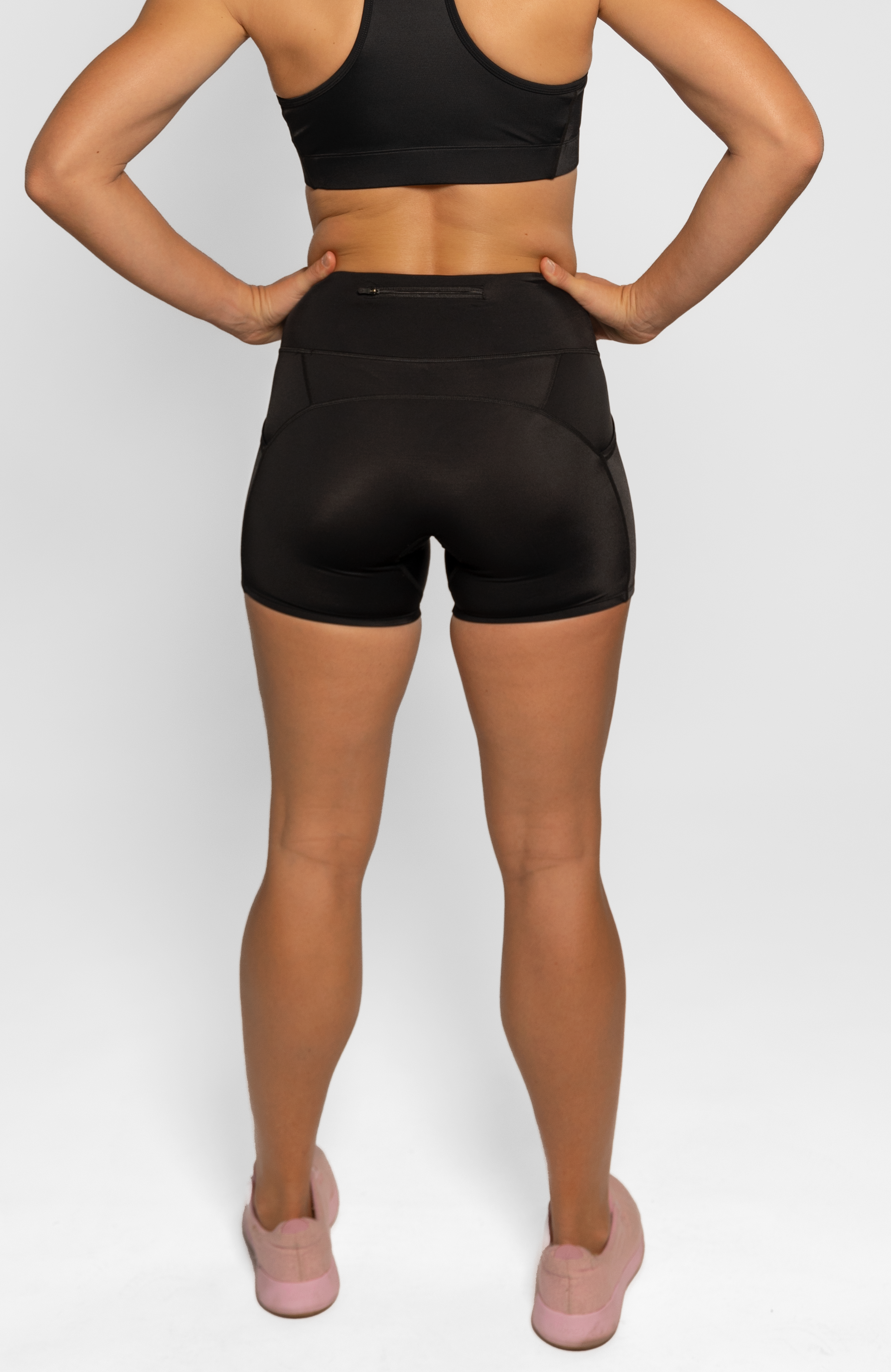 SPECIAL FITNESS Lorin Fitness L9039 - Short Femme noir - Private Sport Shop