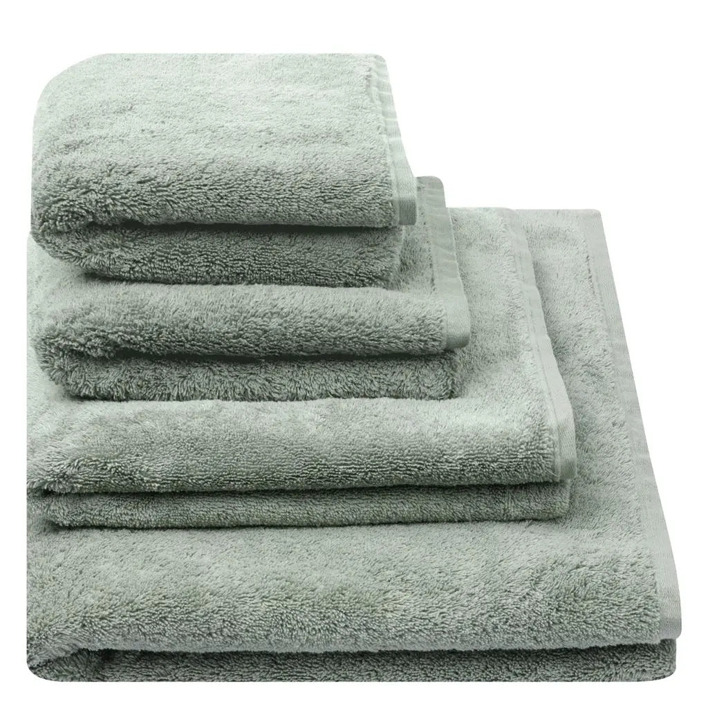 Abyss Super Pile Towels White Color 100-Double Tub Mat, 23x39