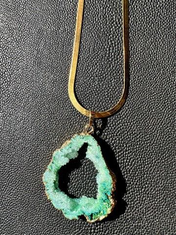 Heart Chakra Green Geode