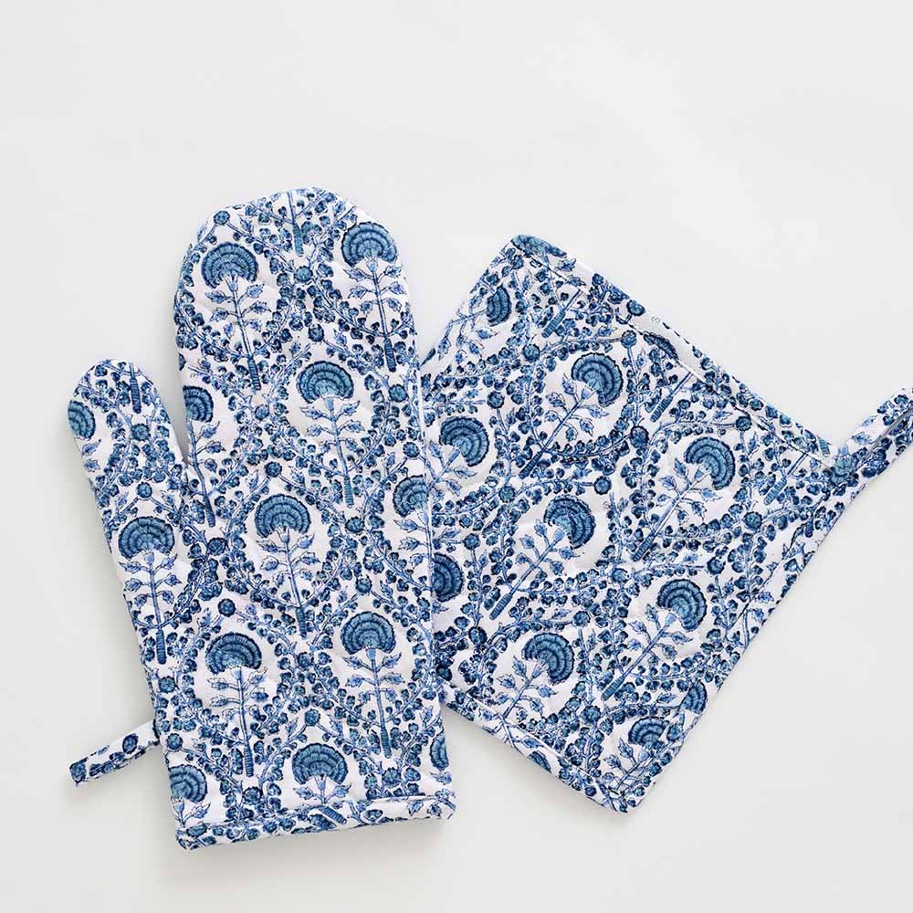 Bohemian Floral Turquoise Oven Mitt Set - Pomegranate Inc.