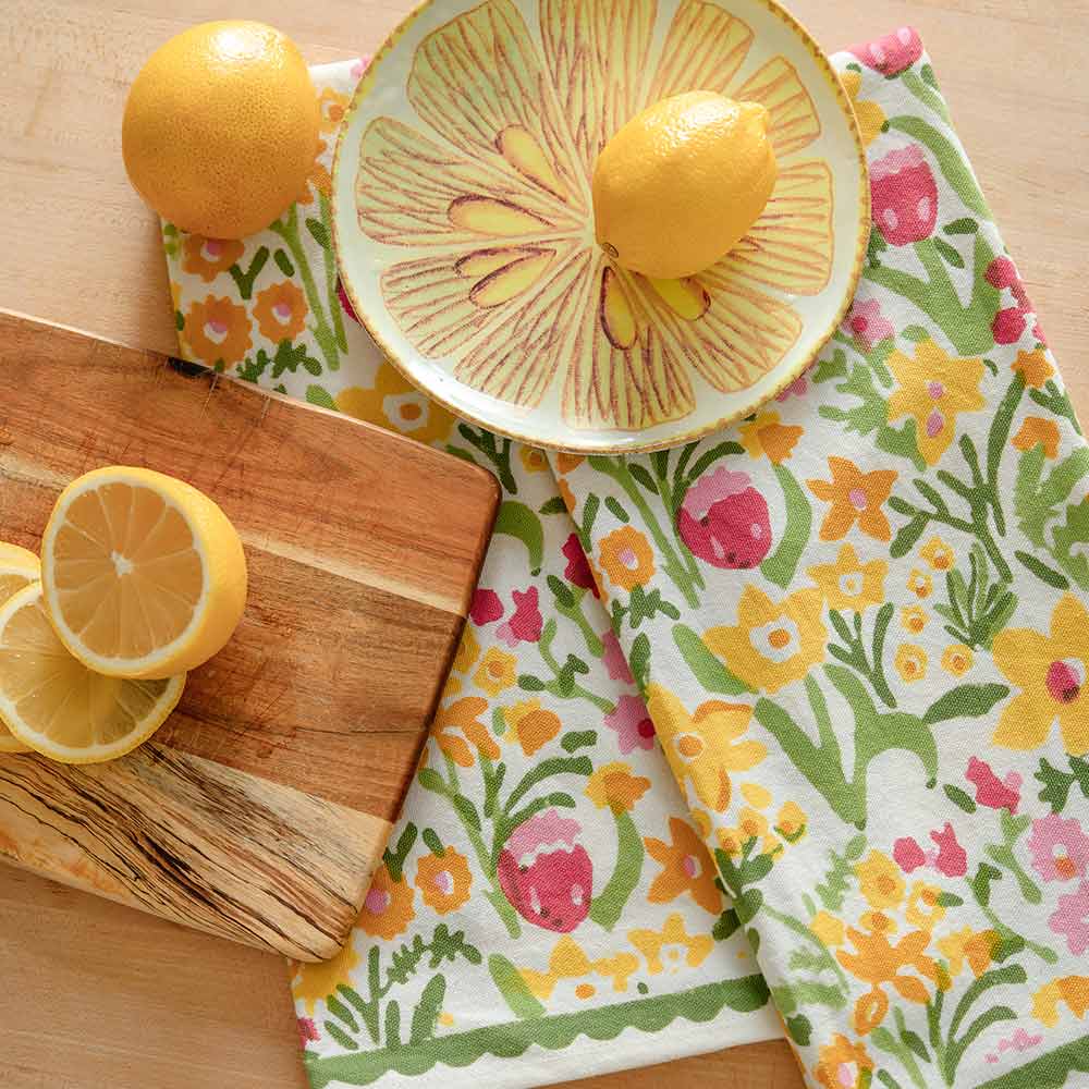 70's Flowers Oven Mitt and Pot Holder Set – Collisionware