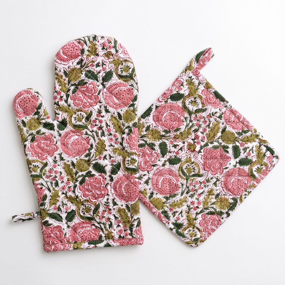 Kitchen Oven Mitts and Pot Holders Sets,The Pioneer Woman Flower Print Oven  Gloves and Potholders,Heat-Resistant Oven Gloves and Hot Pads,Pioneer
