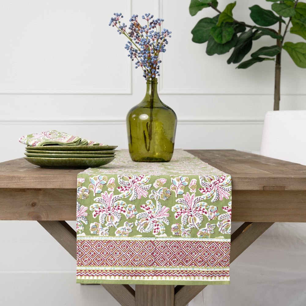 Bohemian Floral Moss & Mauve Tablecloth 60x140 in.