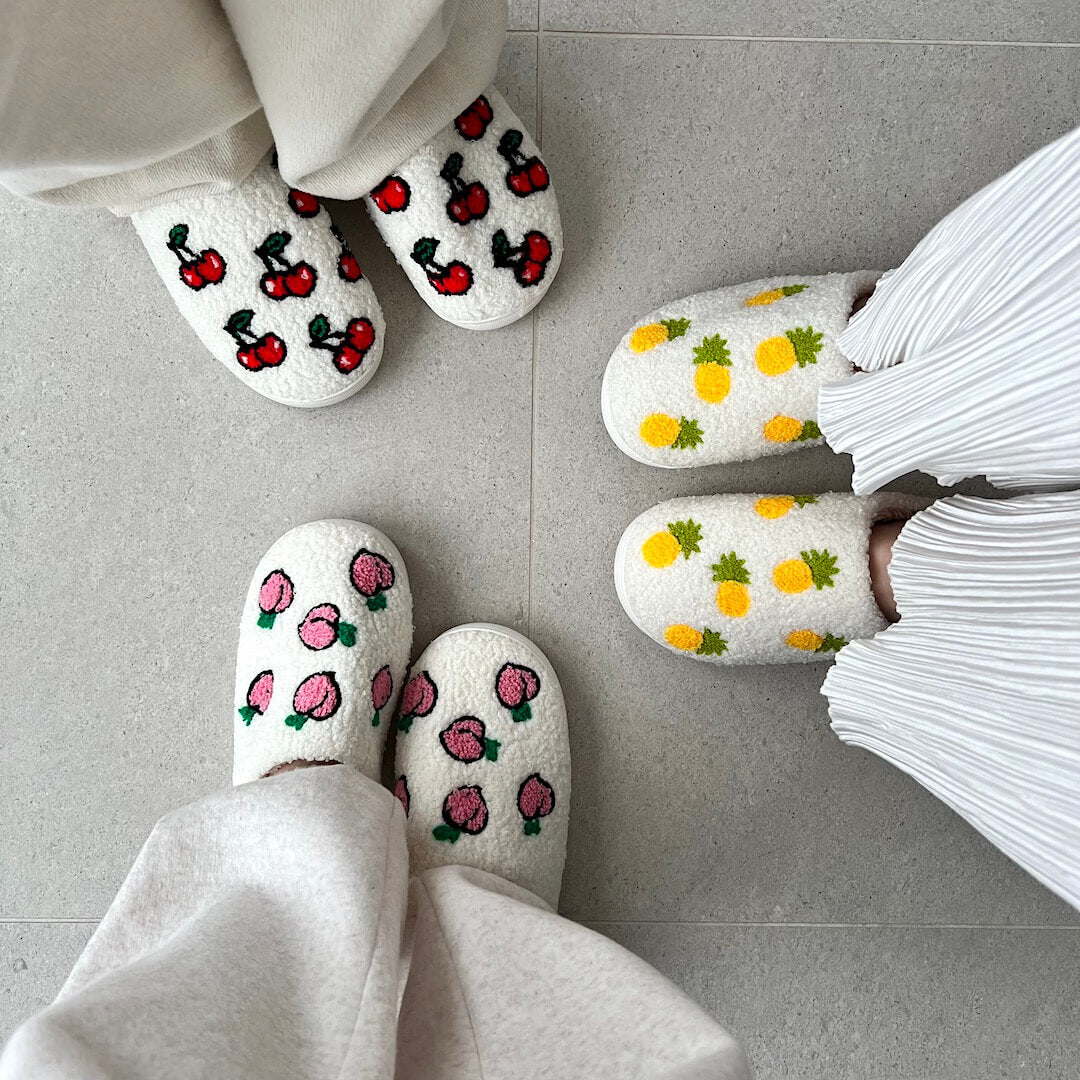 nordic_peace_fruits_slides_slippers