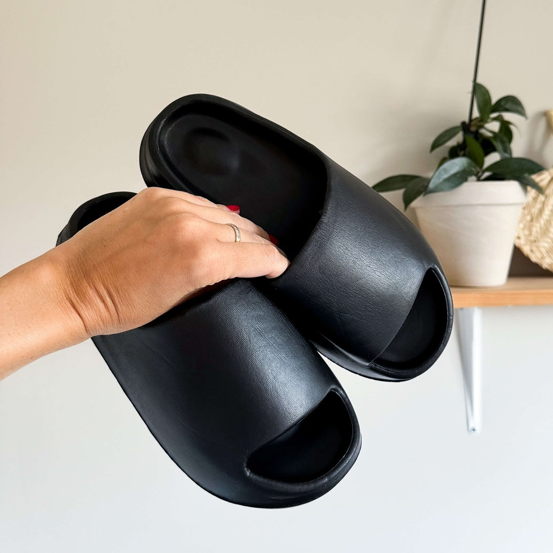 nordic_peace_rubber_slides_sandals