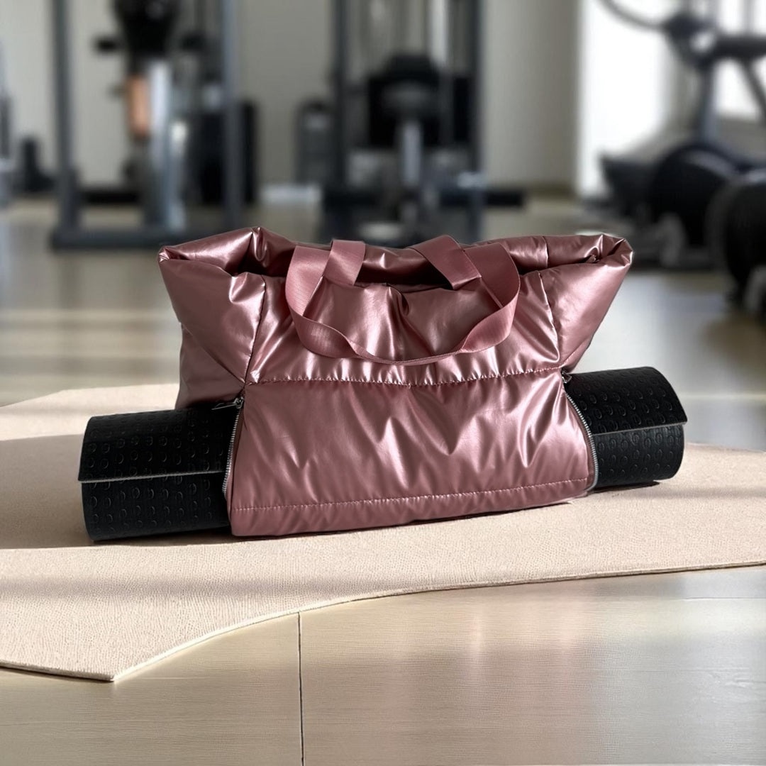 Sports tote bag with yoga mat carrier pocket