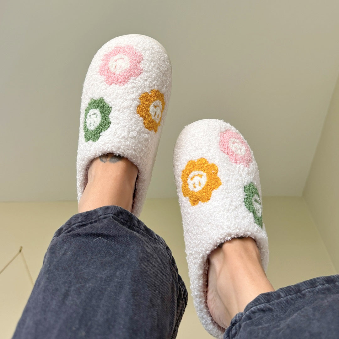 nordic_peace_sunflower_slippers