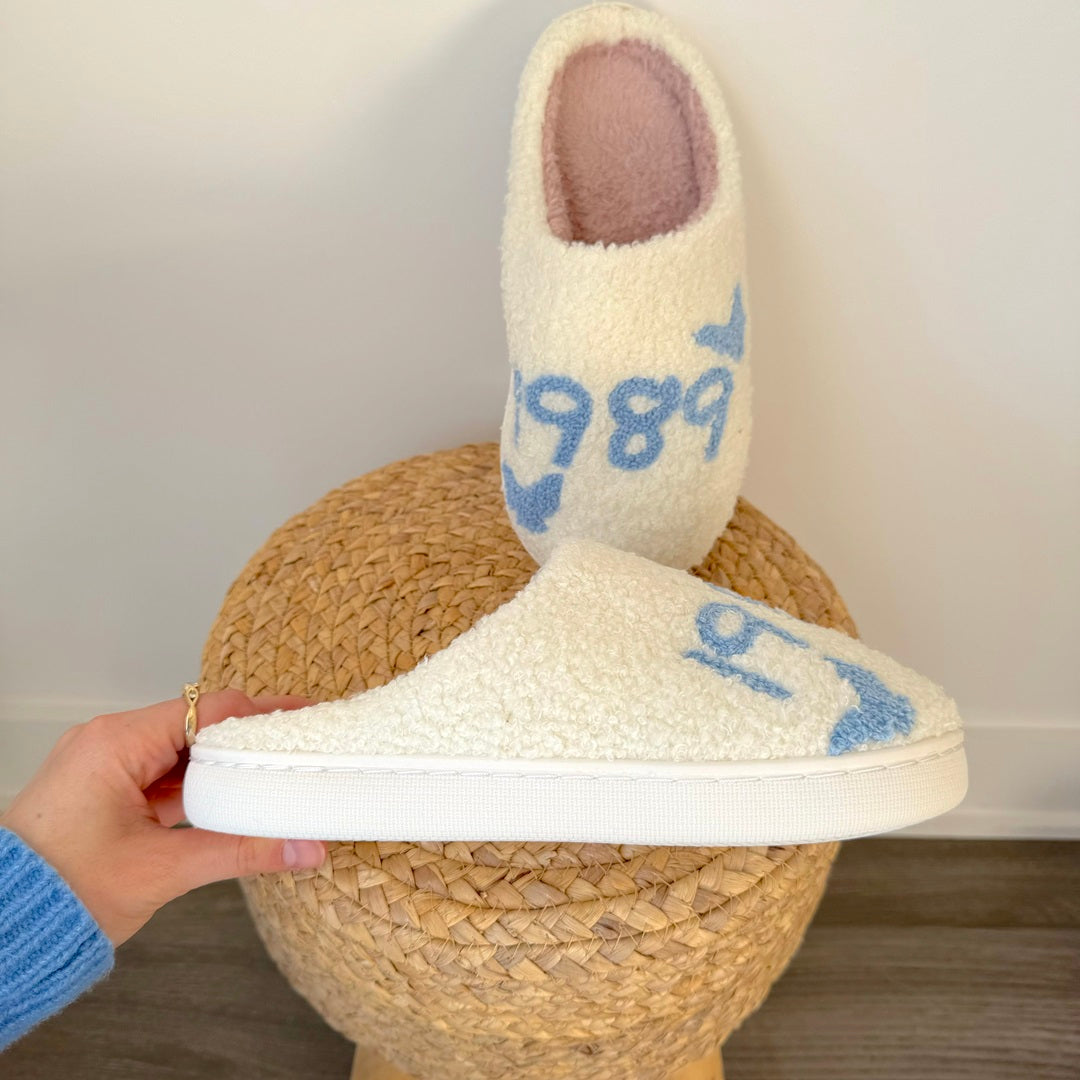 nordic_peace_plush_slippers