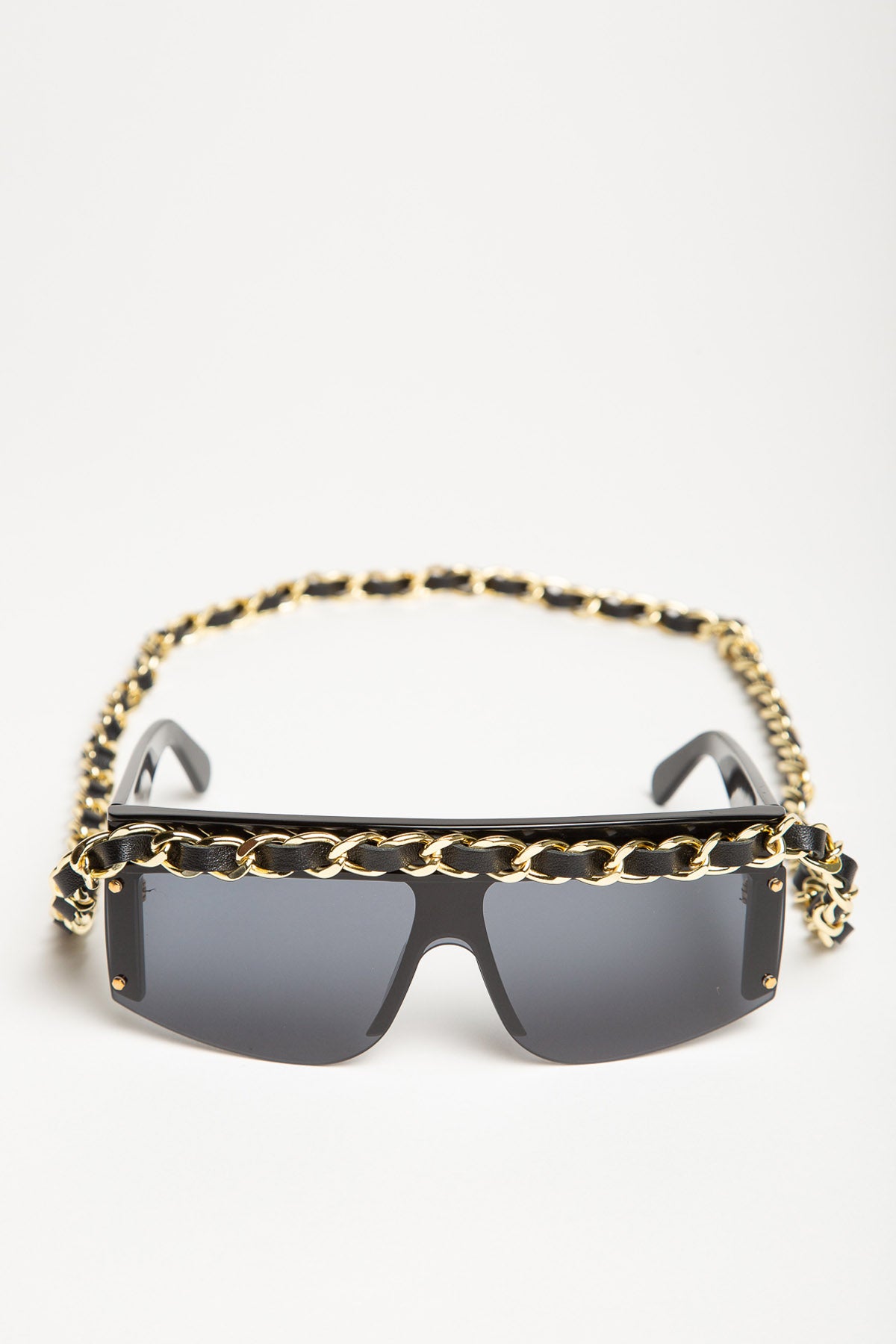 CHANEL Pre-Owned 1990-2000s leather-and-chain Trimmed Shield Sunglasses -  Farfetch