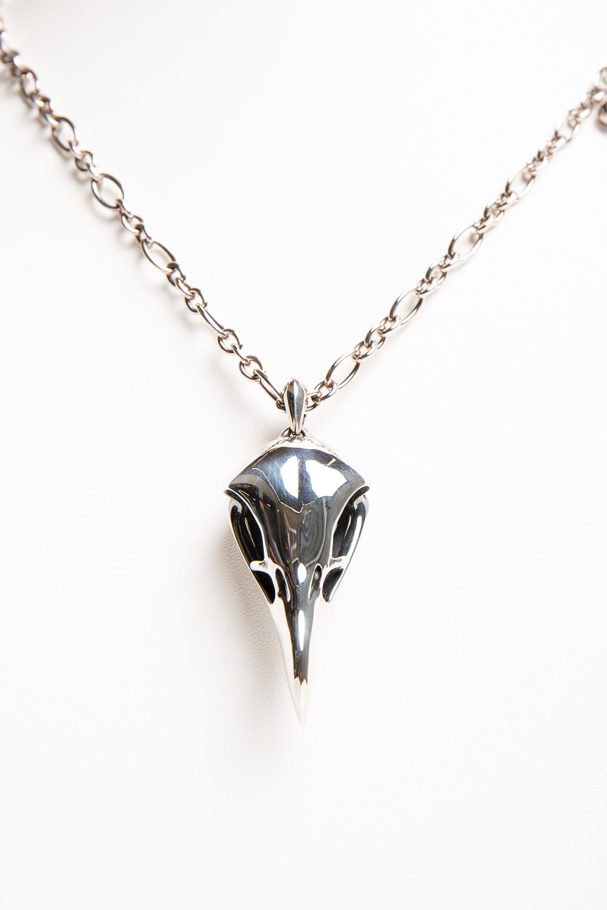 SHAUN LEANE | LARGE SKULL BELL NECKLACE – MAXFIELD LA