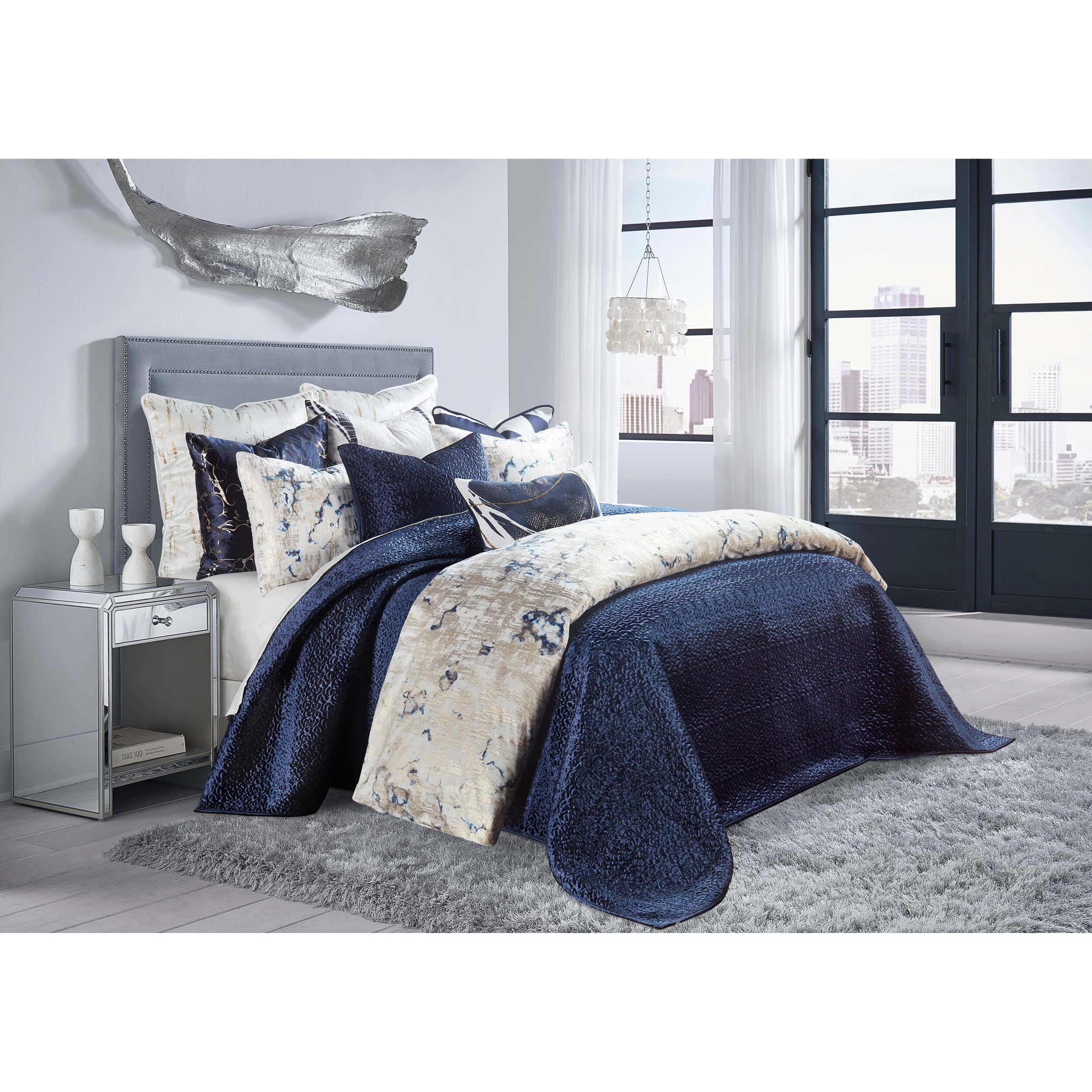 Image of Sayra Quilt, Navy