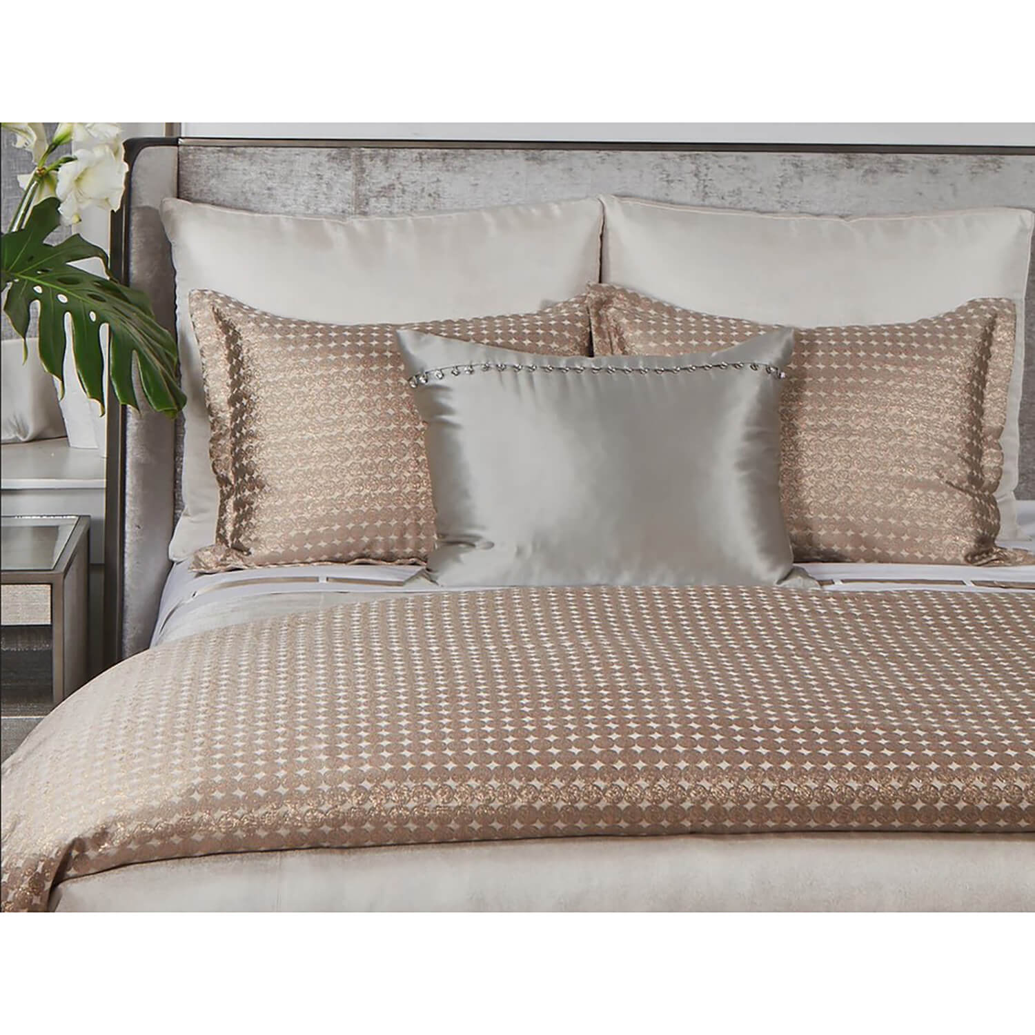 Image of Coin Duvet Set, Gold Pumice