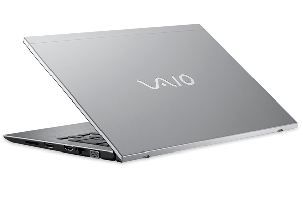 SONY VAIO SVF15A1A1J Core I7-2GHZ 8GB | www.urdupoetryworld.com