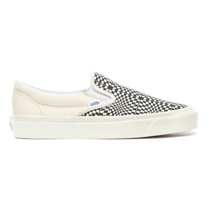 vans slip on anaheim black