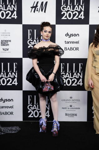 Wilma Lidén at the elle gala wearing bhbd tape extentions