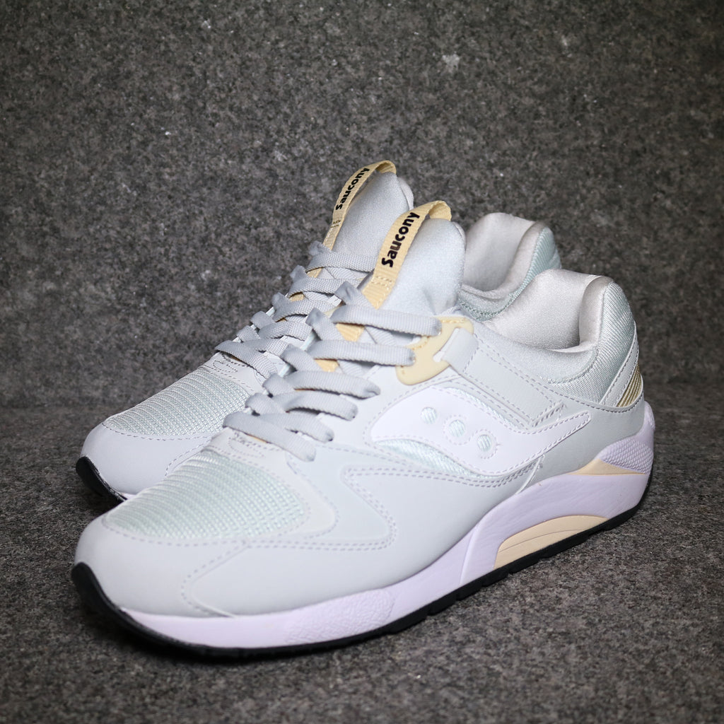 saucony grid 9000 cream