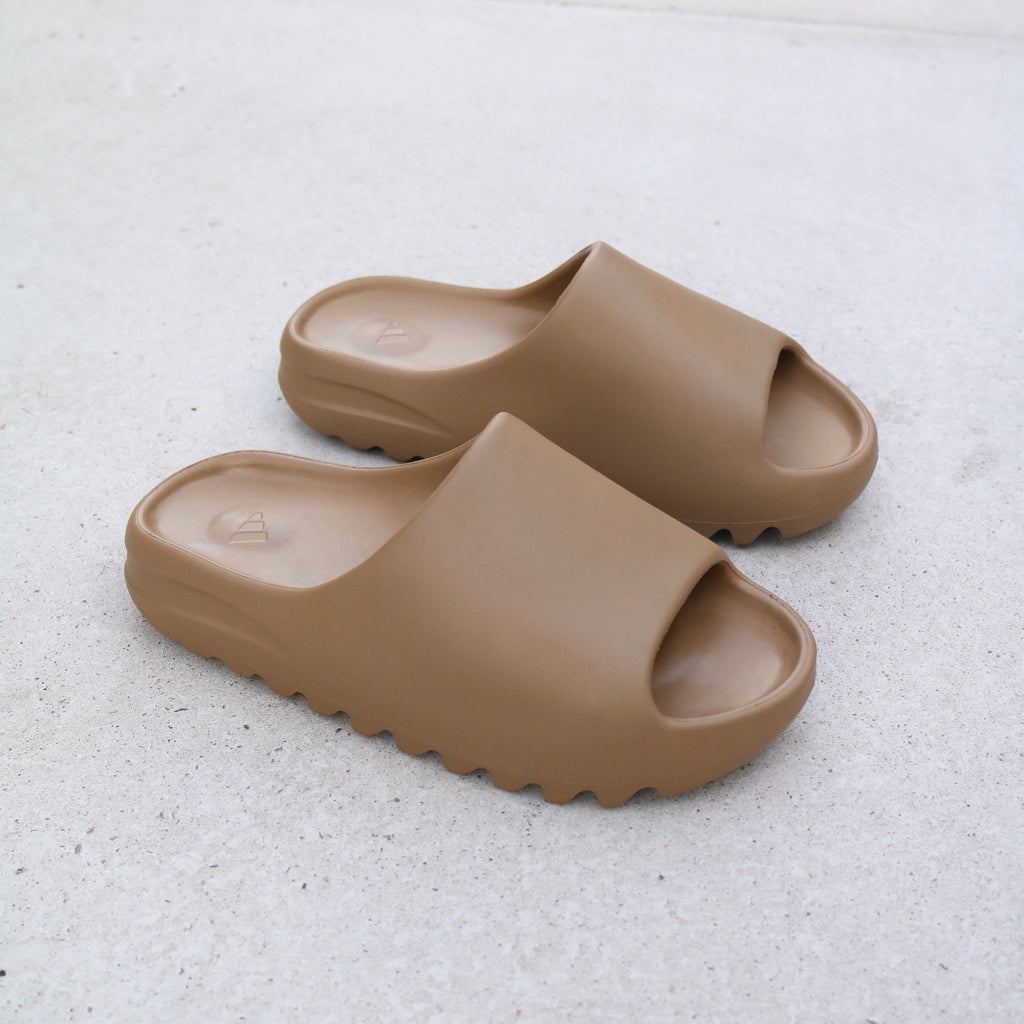 yeezy slides for toddlers