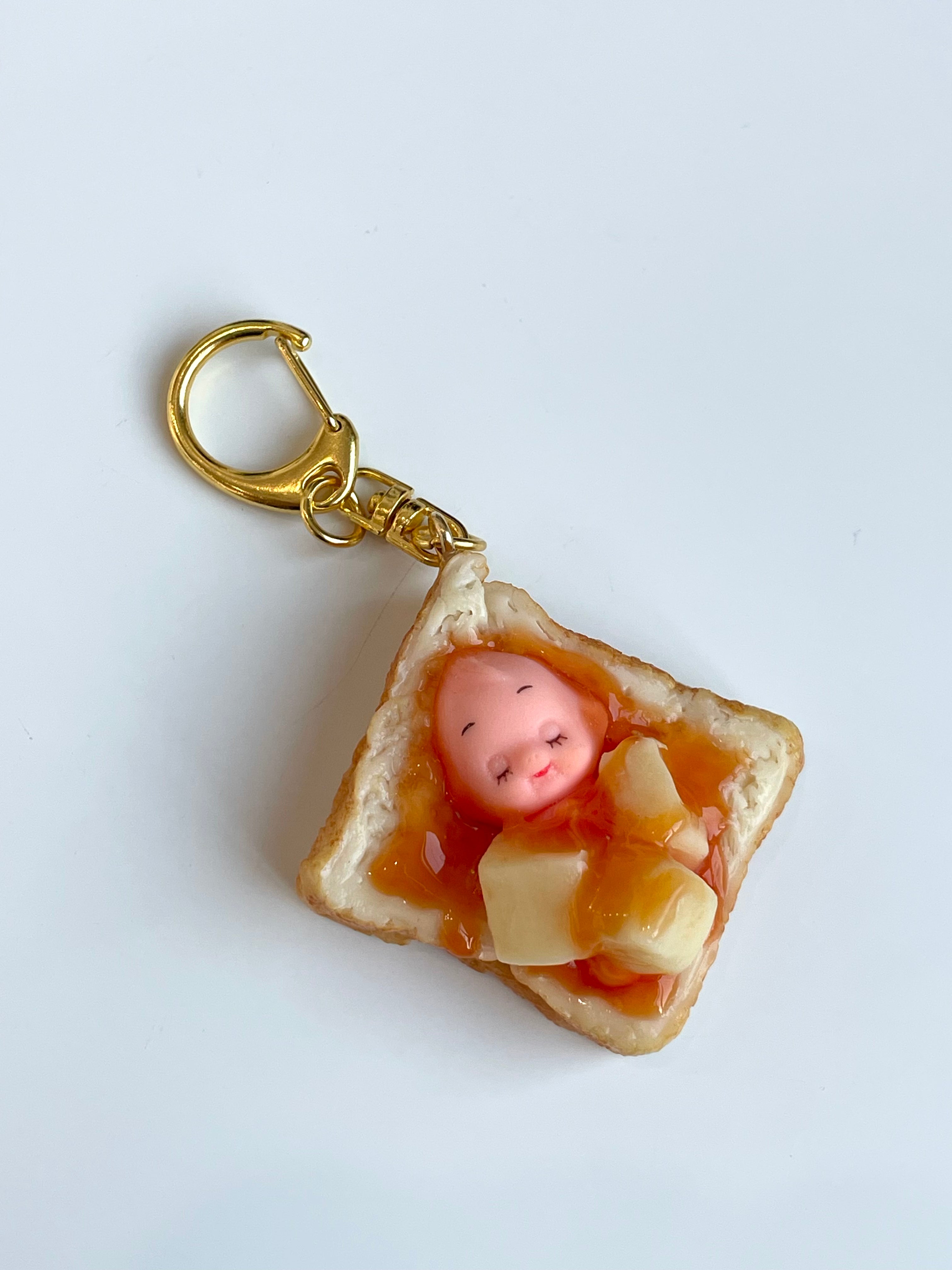 HONEY BUTTER TOAST KEWPIE KEYCHAIN