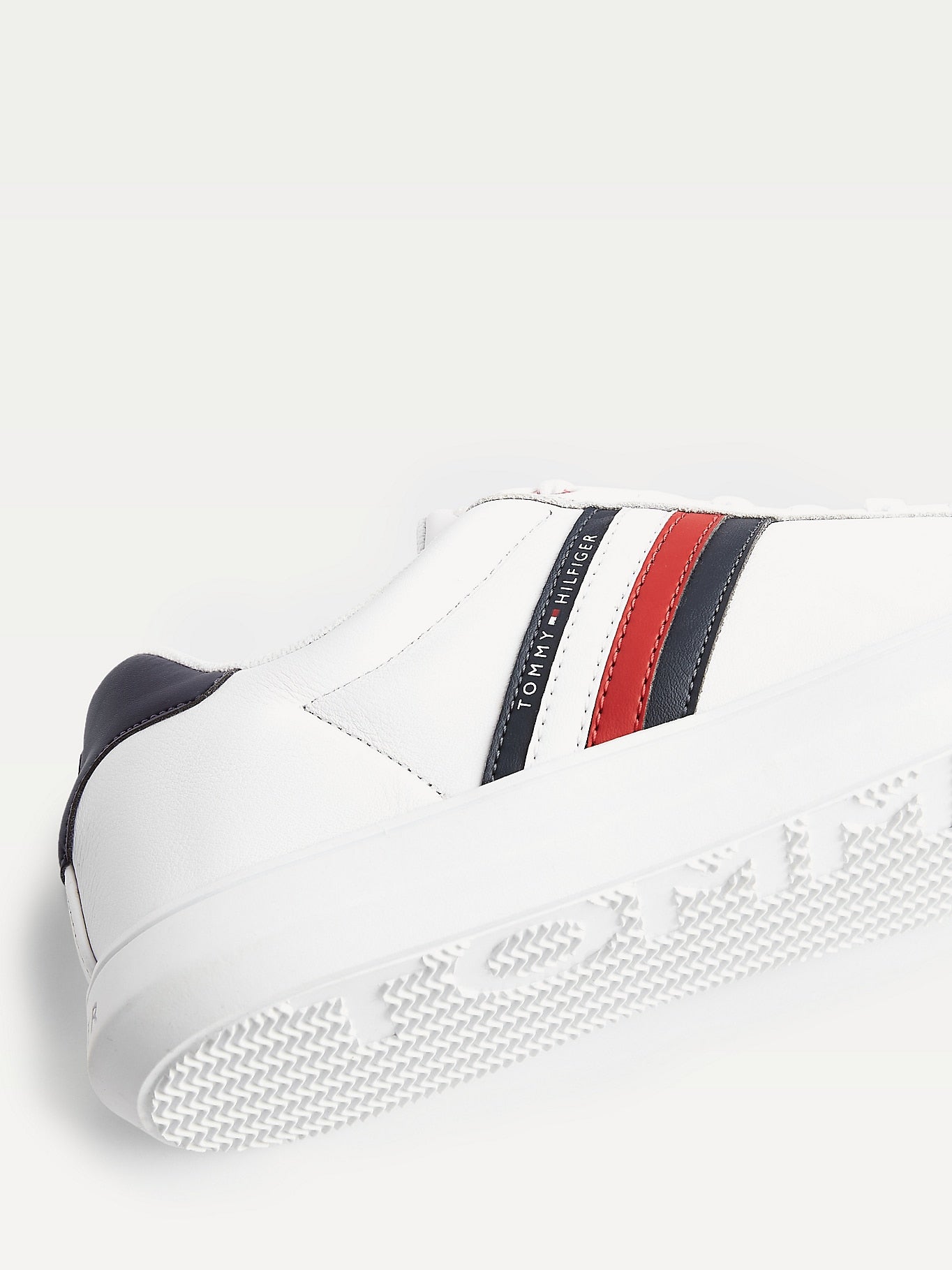 tommy hilfiger white mens trainers