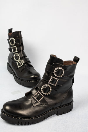 marco moreo wedge boots