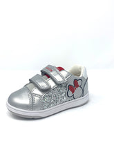 Load image into Gallery viewer, Girls Minnie Mouse Shoes with Glitter Design