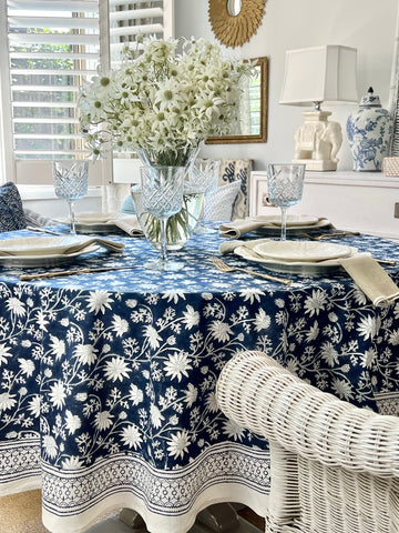 blue round tablecloth